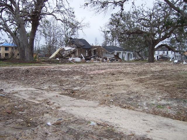 coast_post_katrina_009.JPG - Pass Christian - near downtown