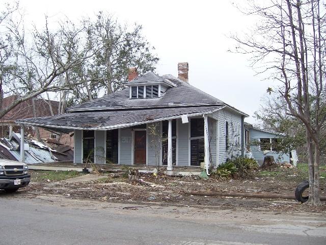 coast_post_katrina_022.JPG - Pass Christian - House of Roth (Kevin's best friend's home)