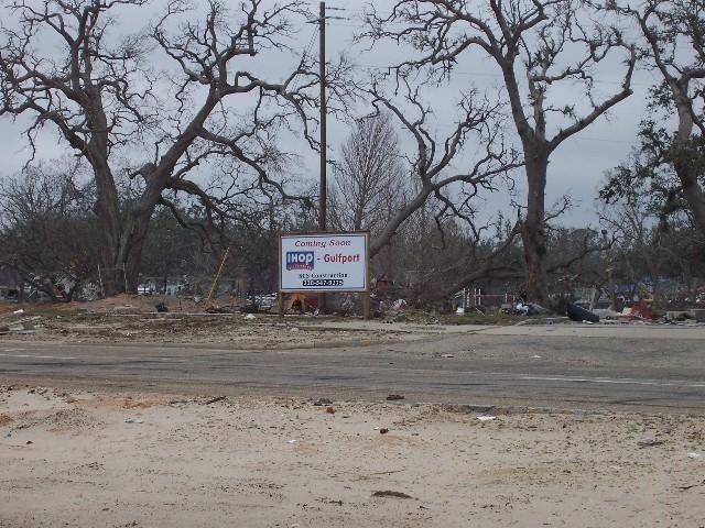 coast_post_katrina_048.JPG - Gulfport - Second oldest IHOP on the coast