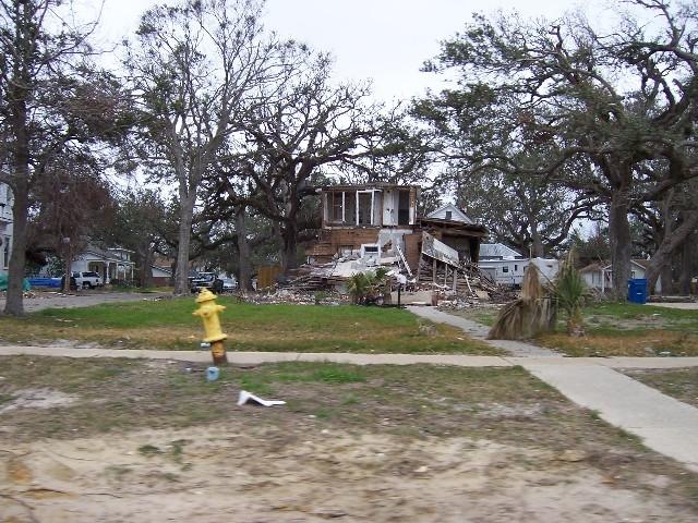 coast_post_katrina_120.JPG - Biloxi - Another home along the coast.