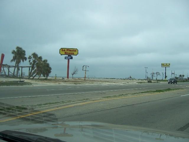 coast_post_katrina_128.JPG - Biloxi - Most businesses south of Hwy 90 were totally gone.