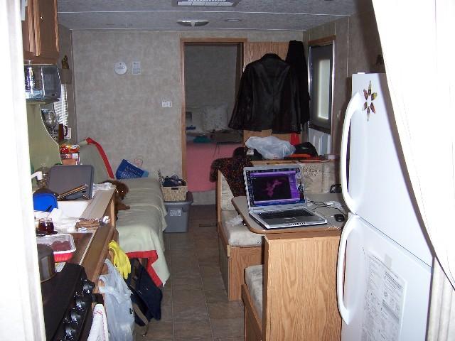 house02.JPG - Home Sweet Camper