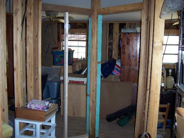 house21.JPG - Kevin's bedroom