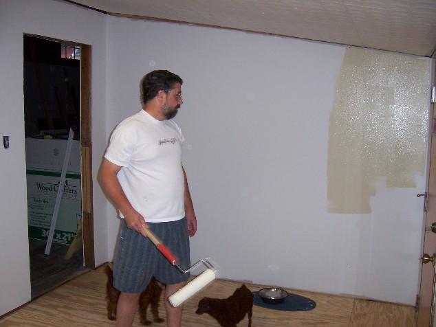 house44.JPG - The first room to be painted